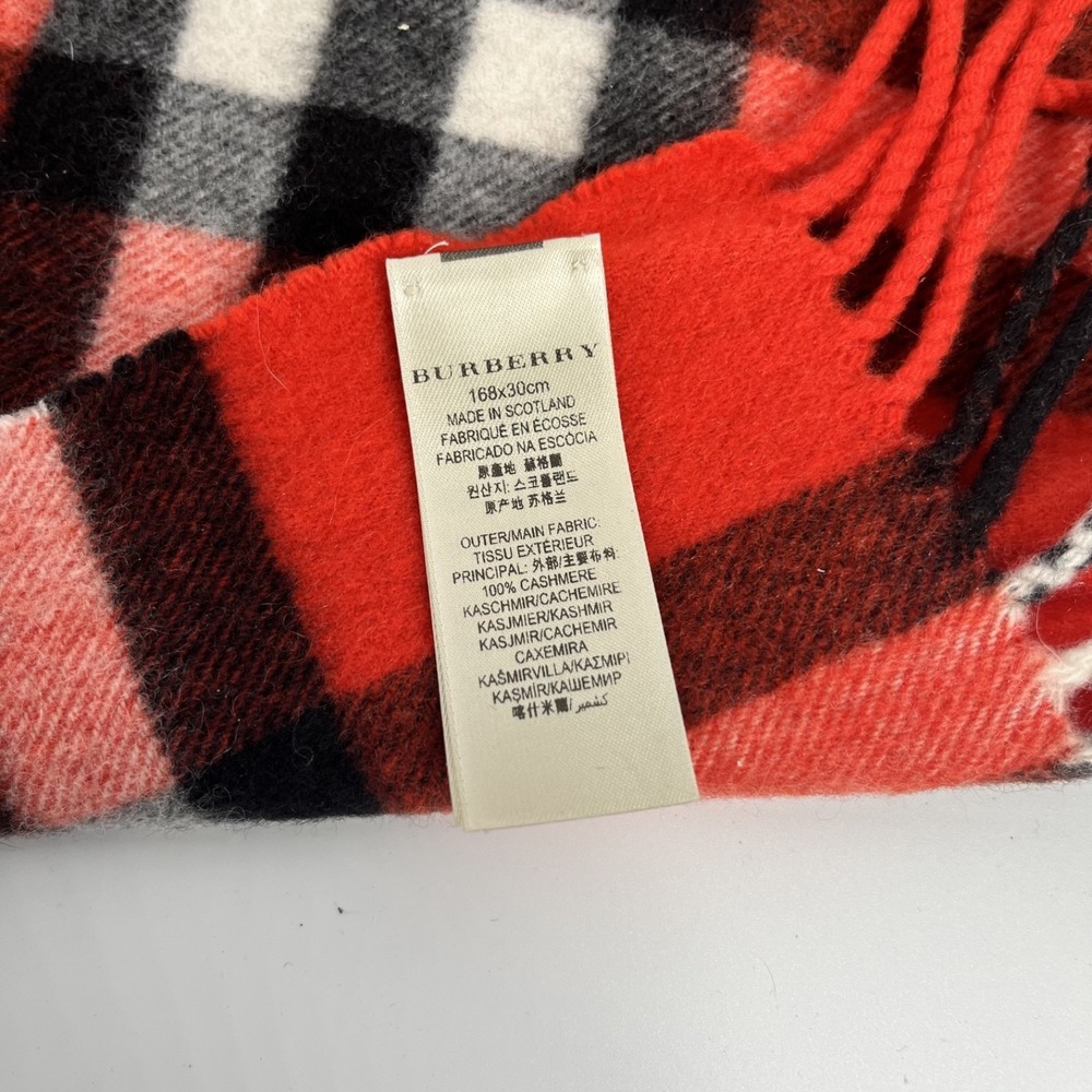 Burberry 100% Cashmere Scarf Red Made in Scotland - Picture 4 of 4